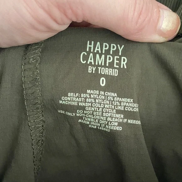 Torrid Happy Camper Capri Ricki’s Stretch Pants Ladies Clothes - Picture 6 of 8